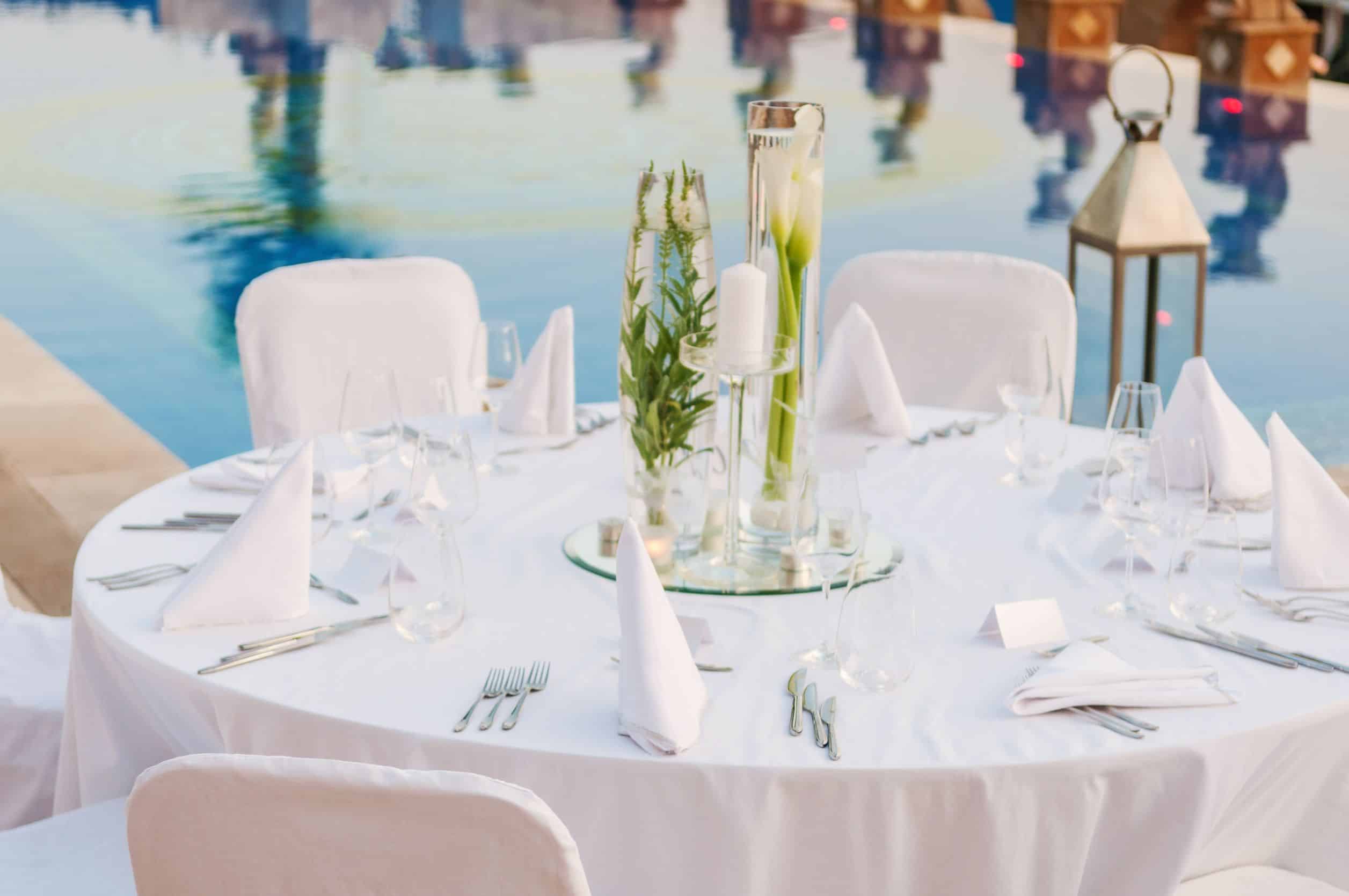 Buying considerations for table linen rental