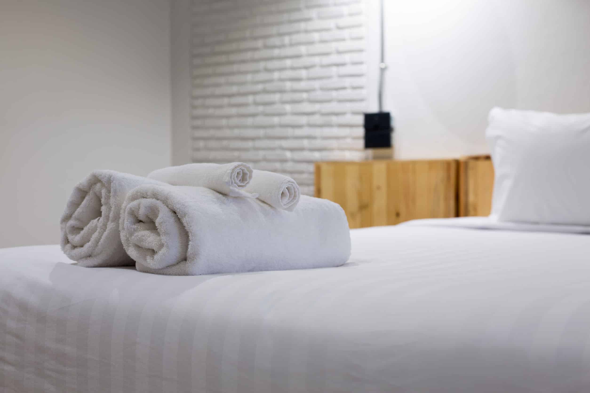 6 things to consider when looking for a linen and laundry provider