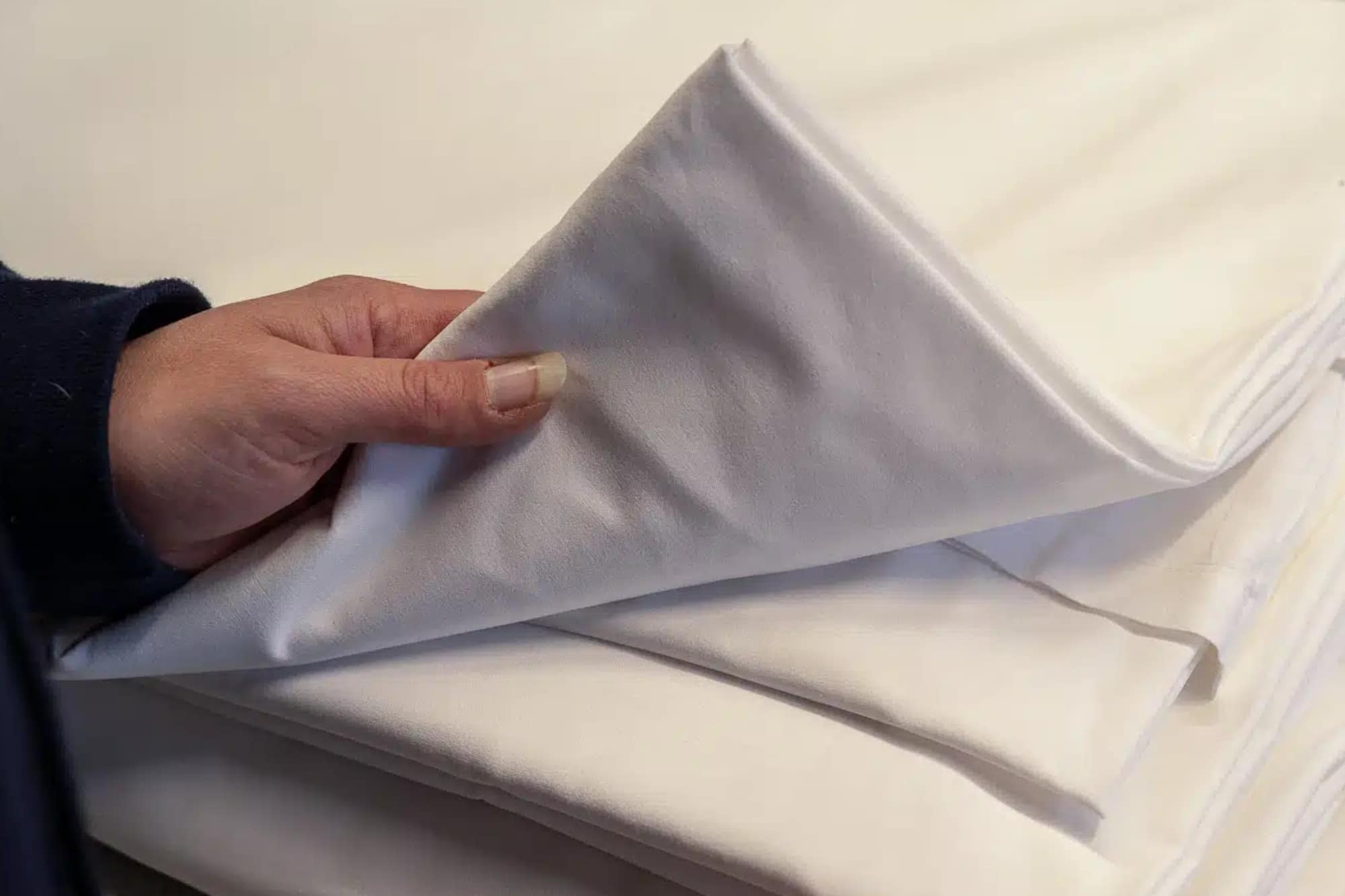 JEH Laundry - Airbnb Laundry Service